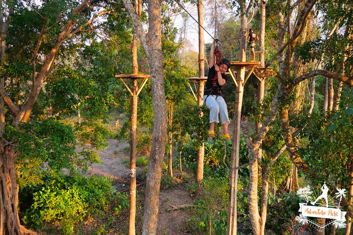 Fandee Hanging Park - Ziplines & Monkey Bridges in Tad Lo