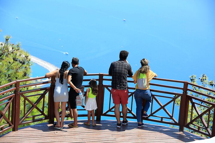 Antalya City Tour: Old Town, Waterfalls, Boat & Cable Car