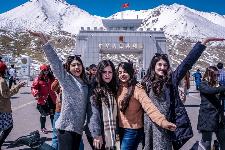 Explore Hunza Valley Pakistan