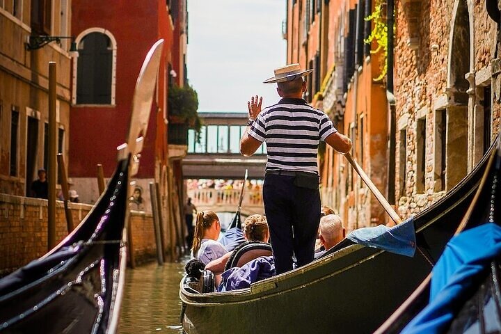 Venice Cruise Friendly Tour and Canal Cruise from Ravenna Port