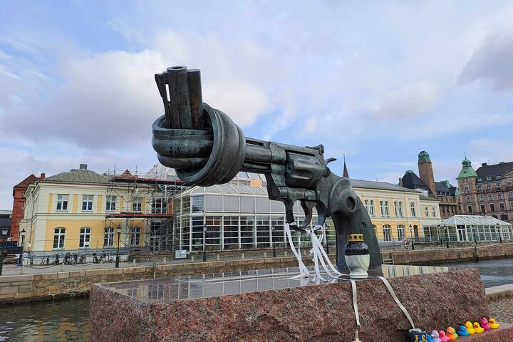 Half Day Self-Guided Audio Walking Tour in Cosmopolitan Malmö