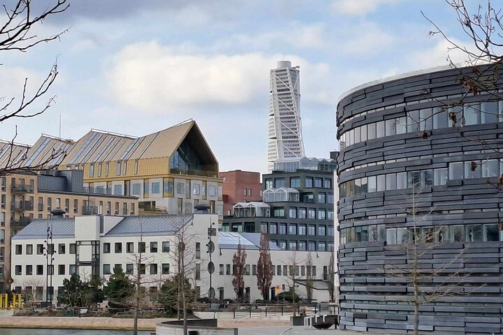Half Day Self-Guided Audio Walking Tour in Cosmopolitan Malmö