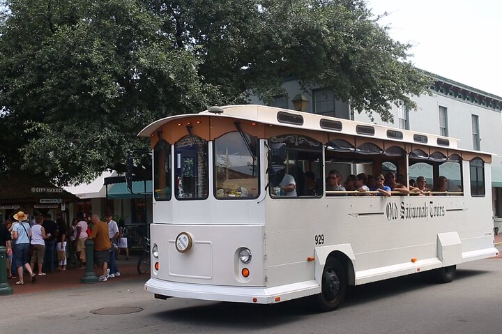 Narrated Historic Savannah Sightseeing Trolley Tour