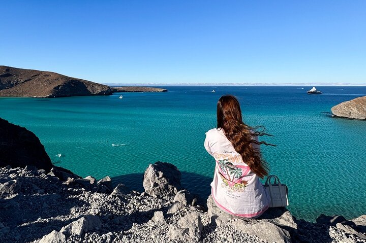 La Paz City Tour with Balandra Beach and Pueblo Magica Todos Santos