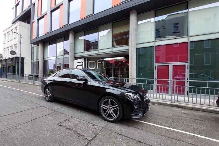 Clifden to Dublin Airport Premium Car Service