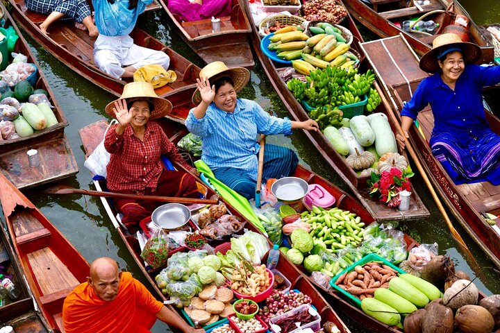 Bangkok: Floating Market and Train Market Experience
