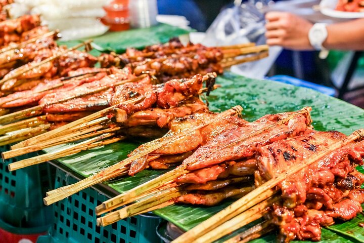Bangkok: Floating Market and Train Market Experience