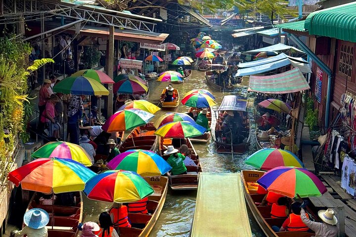 Bangkok: Floating Market and Train Market Experience