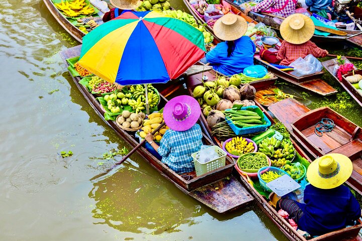 Bangkok: Floating Market and Train Market Experience