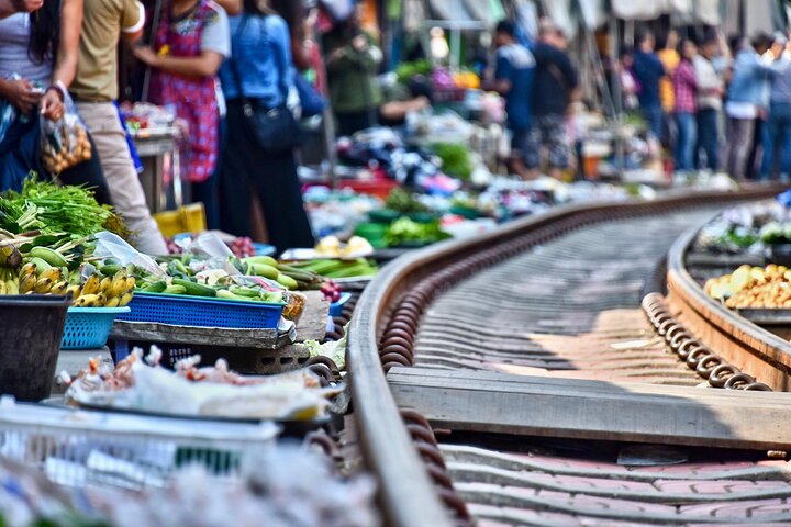 Bangkok: Floating Market and Train Market Experience