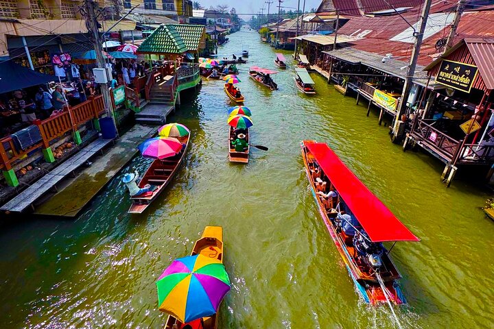 Bangkok: Floating Market and Train Market Experience