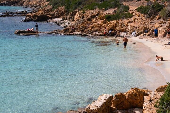 ASINARA ISLAND-TOUR full day Minivan in the National Park