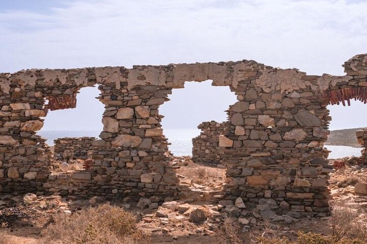 ASINARA ISLAND-TOUR full day Minivan in the National Park