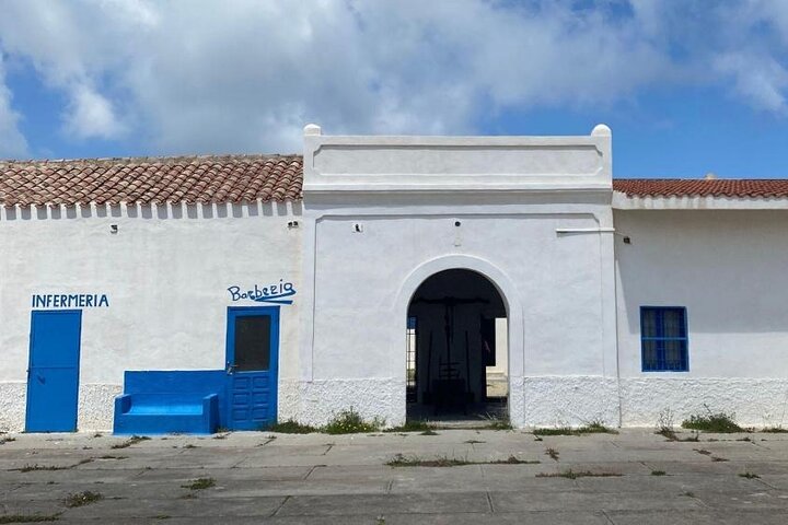 ASINARA ISLAND-TOUR full day Minivan in the National Park