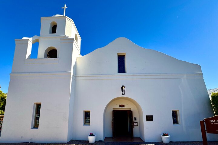 Scottsdale Old Town Food Tour of Hidden Gems with 6 Food Tastings