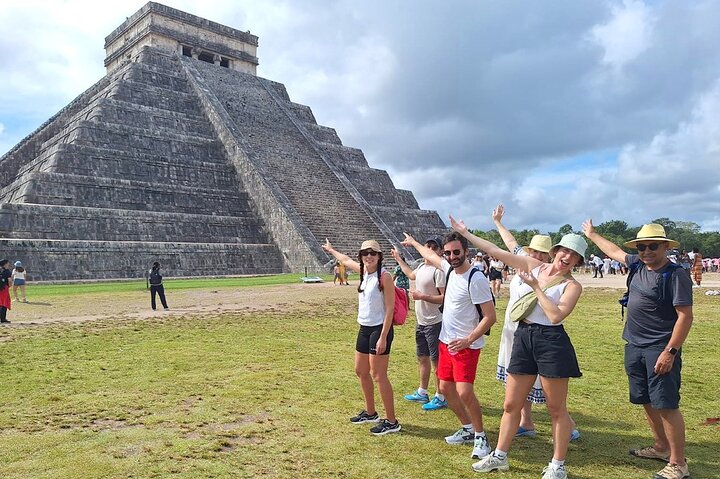 Chichen Itza Guided Tour | Portuguese, Italian & French