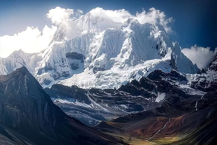 The Best of Huayhuash Mini Trek – Siula Grande Mountain (5D /4 N)