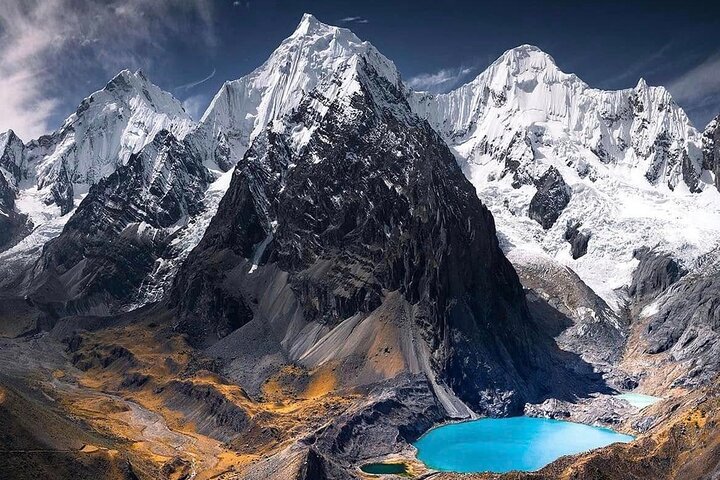 The Best of Huayhuash Mini Trek – Siula Grande Mountain (5D /4 N)