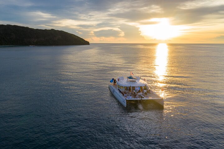 Pattaya Full-Day 3 Tropical Island tour Snorkeling Cruise Buffet