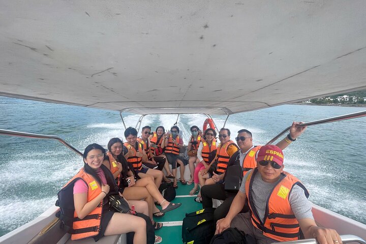 Nha Trang Bay: Private Half-Day Snorkeling Tour at Coral Reef
