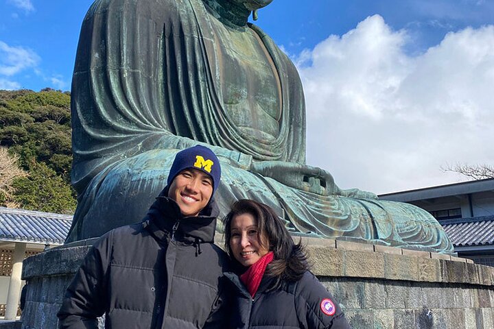 Kamakura Cherry Blossom Full Day Walking Tour with a Local Guide