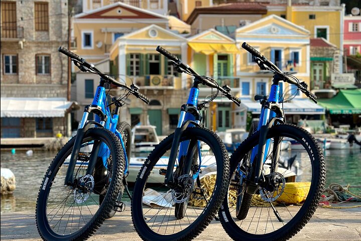 Symi Island | 2 Hours of Guided Tour with E-Bikes