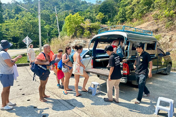 Road trip around Koh Phangan-Join Trip (Shared road trip)