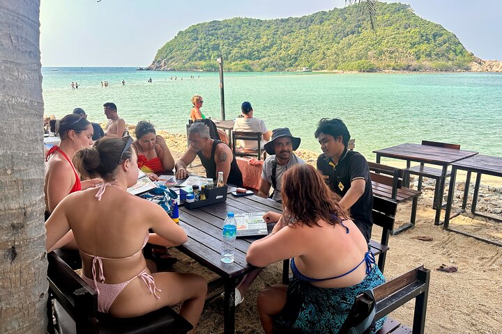 Road trip around Koh Phangan-Join Trip (Shared road trip)