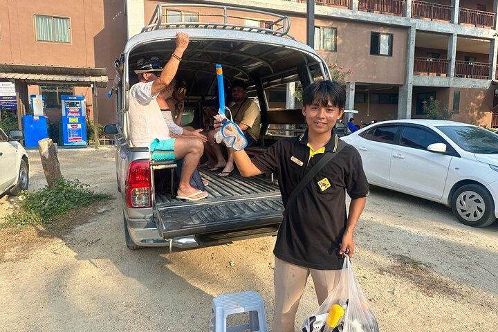Road trip around Koh Phangan-Join Trip (Shared road trip)