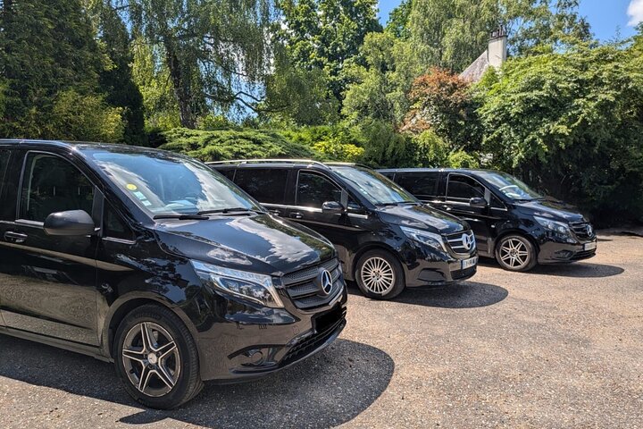 Private transfer from PARIS to CDG or ORY or DISNEYLAND airport