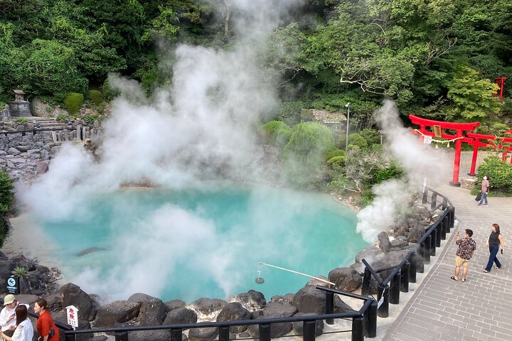 Beppu’s Hidden Gems & Highlights: Exclusive Private Minivan Tour