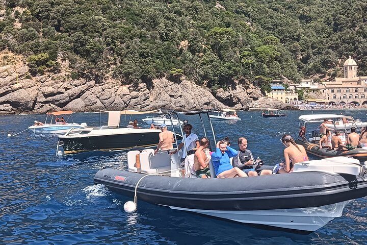 Boat Tour to Portofino and San Fruttuoso for Small Groups