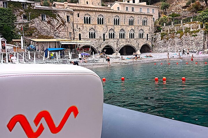 Boat Tour to Portofino and San Fruttuoso for Small Groups