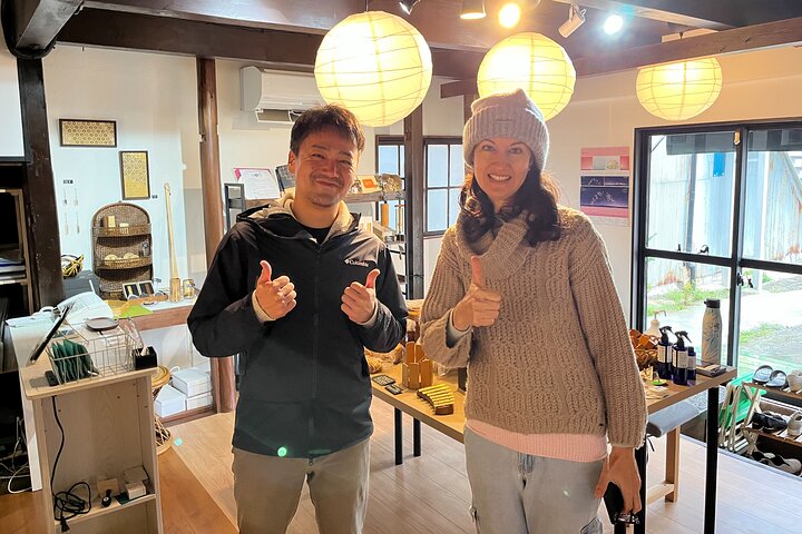 Become a Local! A Walking Tour of Arts, Crafts & Onsen Culture