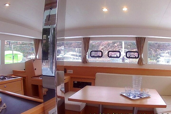 Magdalene Archipelago Tour from Palau - Luxury Catamaran 2
