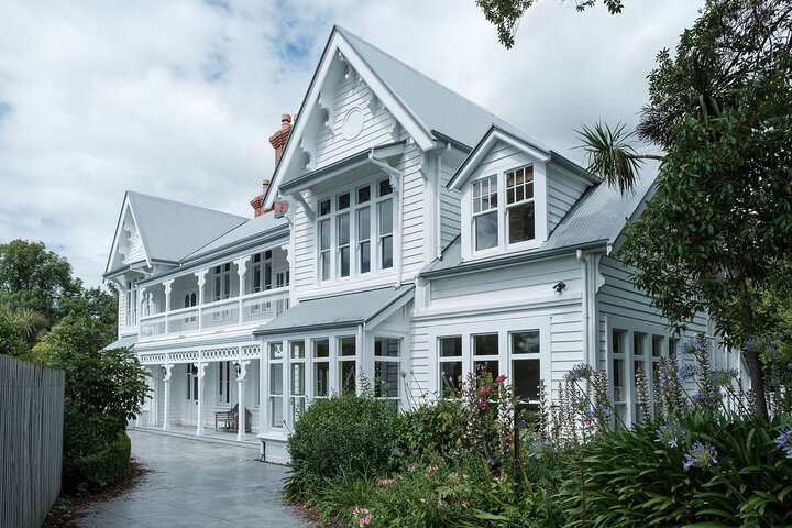 Akaroa Nature and History Private Tour - The 7th Generation