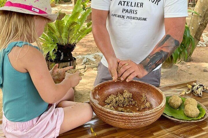 Koh Samui: Elephant Nature Care, the largest elephant sanctuary