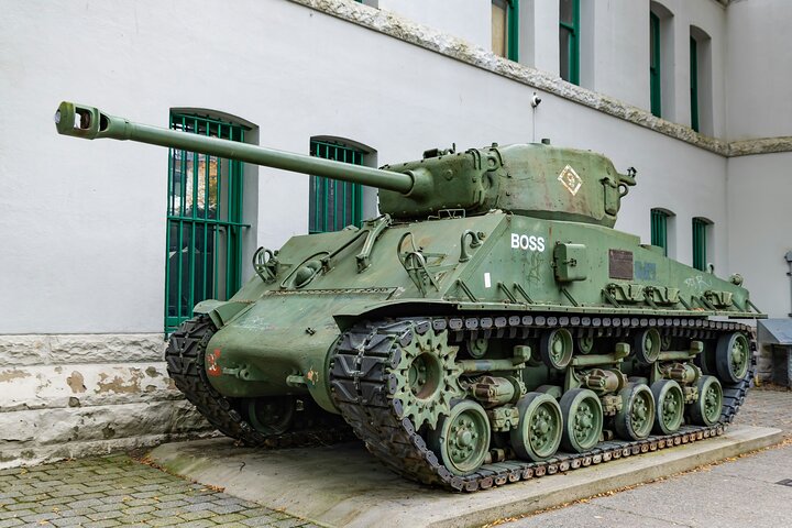 Le Havre Shore Excursion: Private D-Day Beaches Tour