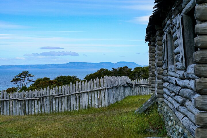 Fuerte Bulnes Shore Tour for Cruisers in Punta Arenas