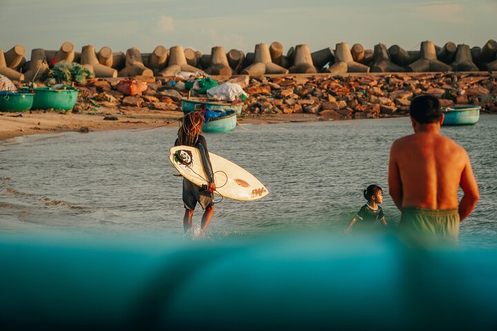 Surf in Vietnam with a local!
