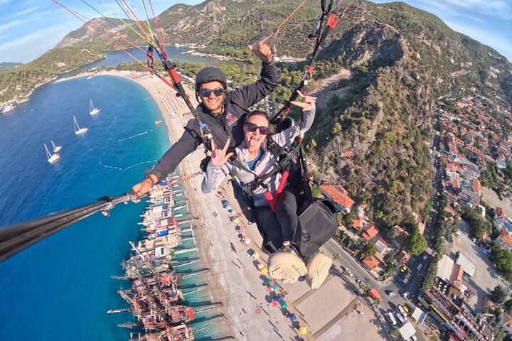 Paragliding In Fethiye Oludeniz, Turkey