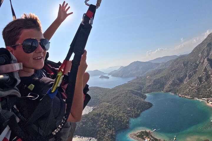 Paragliding In Fethiye Oludeniz, Turkey