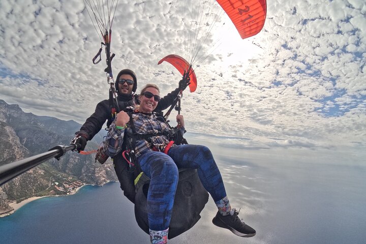 Paragliding In Fethiye Oludeniz, Turkey