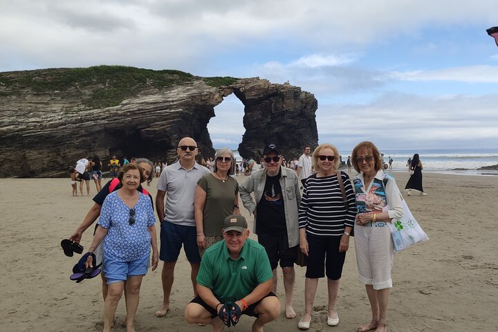 Private excursions in A Coruña from 5 to 11 passengers