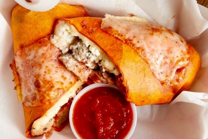 Downtown Pittsburgh Hidden Gems Food Tour with 5 Food Tastings