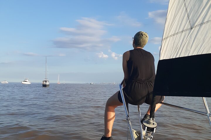 "SAILING TOUR: Tango and Choripan (typical Argentine food)
