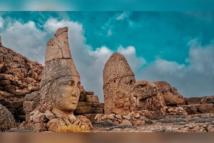 3 days Mt Nemrut Gobeklitepe Karahantepe and City Tour