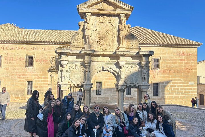 Visit Monumental Baeza (Cathedral entrance)