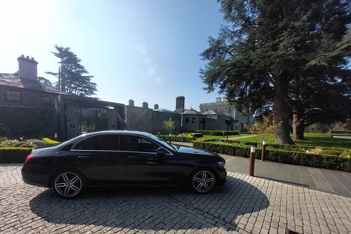 Kenmare to Shannon Airport Premium Car Service