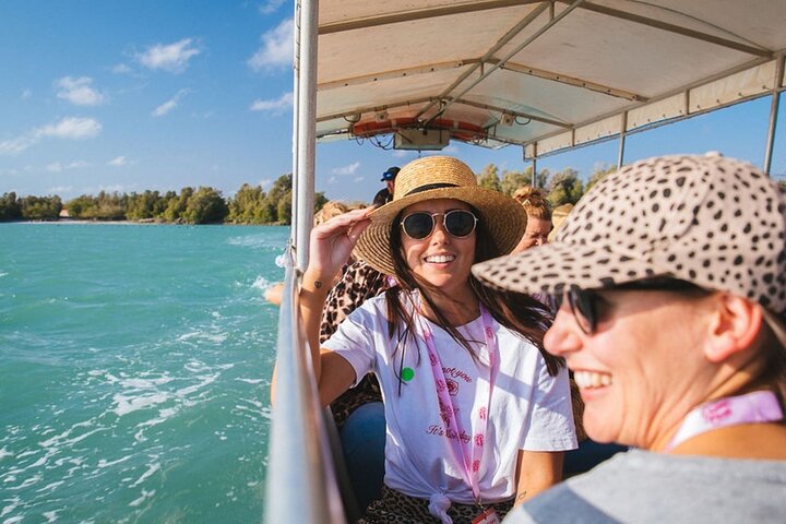 Pearls & Coast: 35-Min Heli Flight, Willie Creek Tour & Lunch